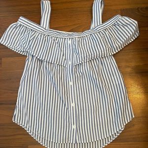 Gorgeous Top, removable and adjustable straps